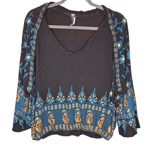 Free People lyocell bohemian medallian print blouse bell sleeve top soft grey - Picture 2 of 6